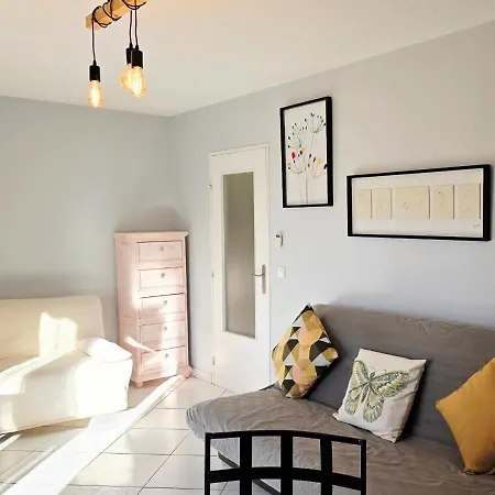 Apartamento Climatisé - Parking Privé - Emplacement Idéal à Hyères